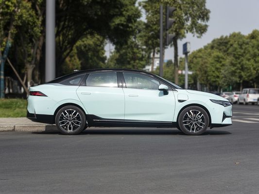 Intelligent Sedan EV Cars New Energy Xpeng White P5 Compact Electric Vehicle